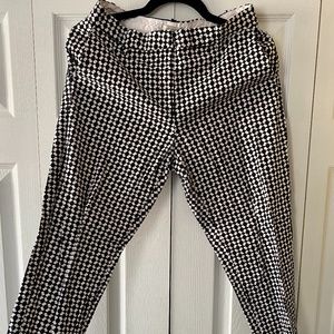 Black & White Cropped dress pant